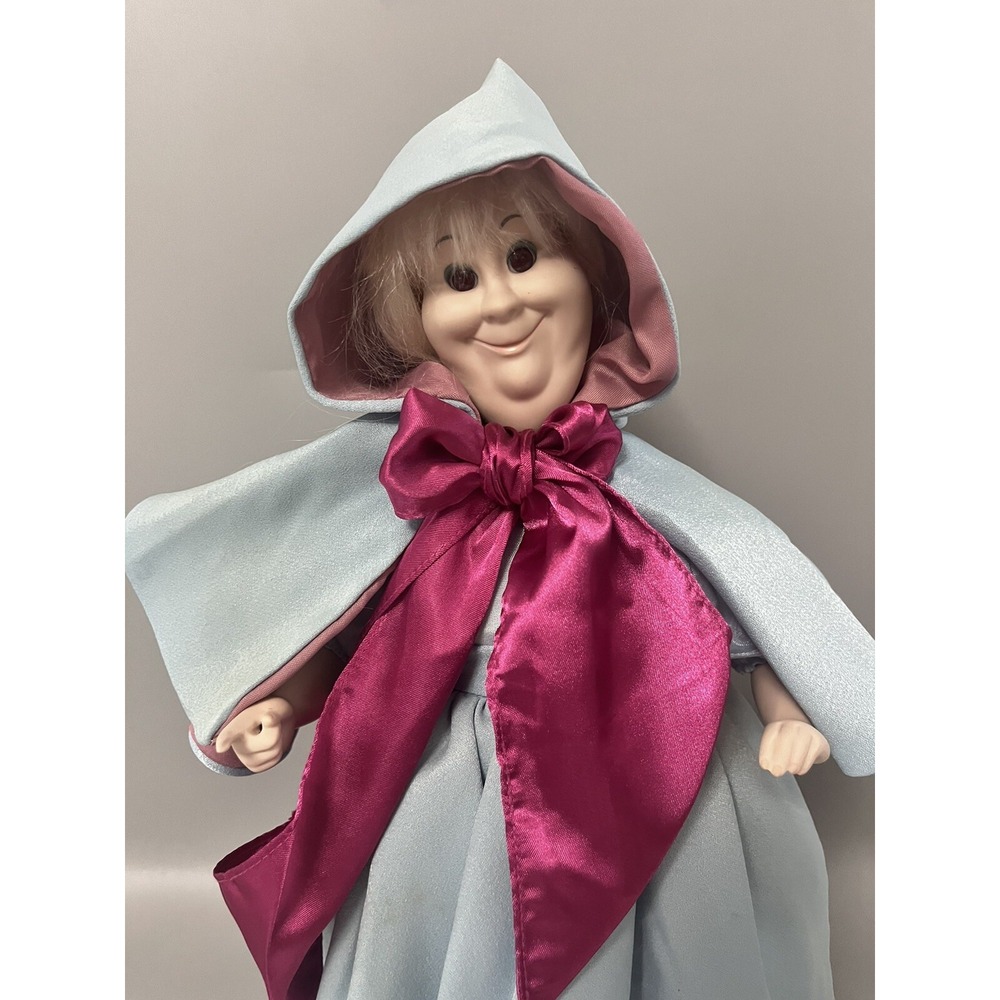 Disney Store Fairy Godmother Porcelain Doll Cinderella Limited Edition